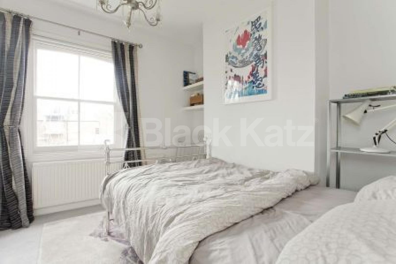 			Unique Cottage in Central Crouch End, 2 Bedroom, 1 bath, 1 reception House			 Topsfield Cottages, Crouch End